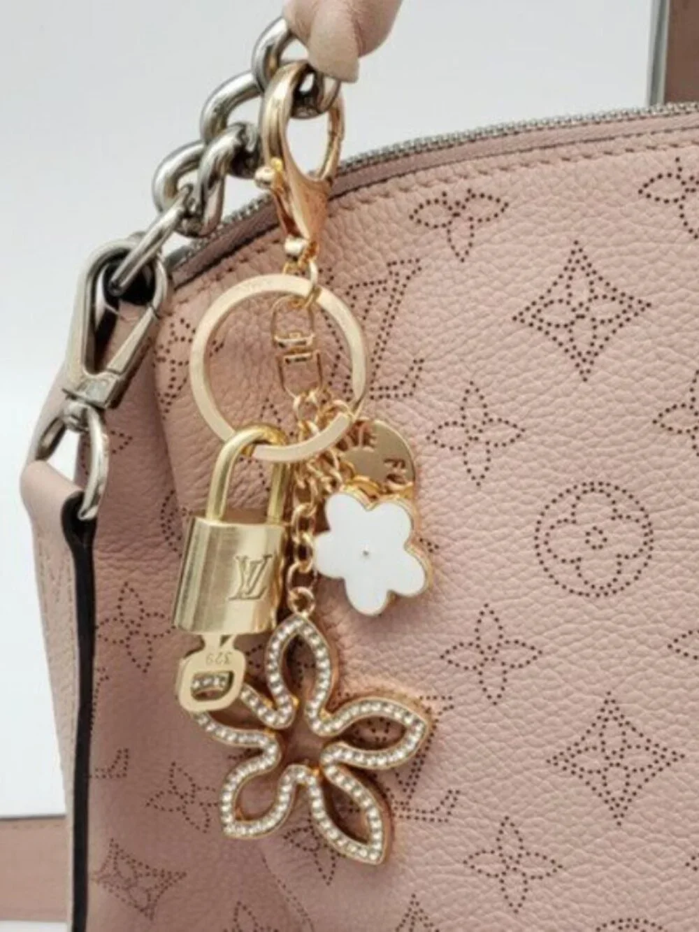 Louis Vuitton Authentic Gold Padlock 🔑 Key + Stylish Unbranded Clover Bag Charm